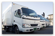 自社トラックで安全に運びます