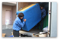 大型家具もスタッフにおまかせ下さい
